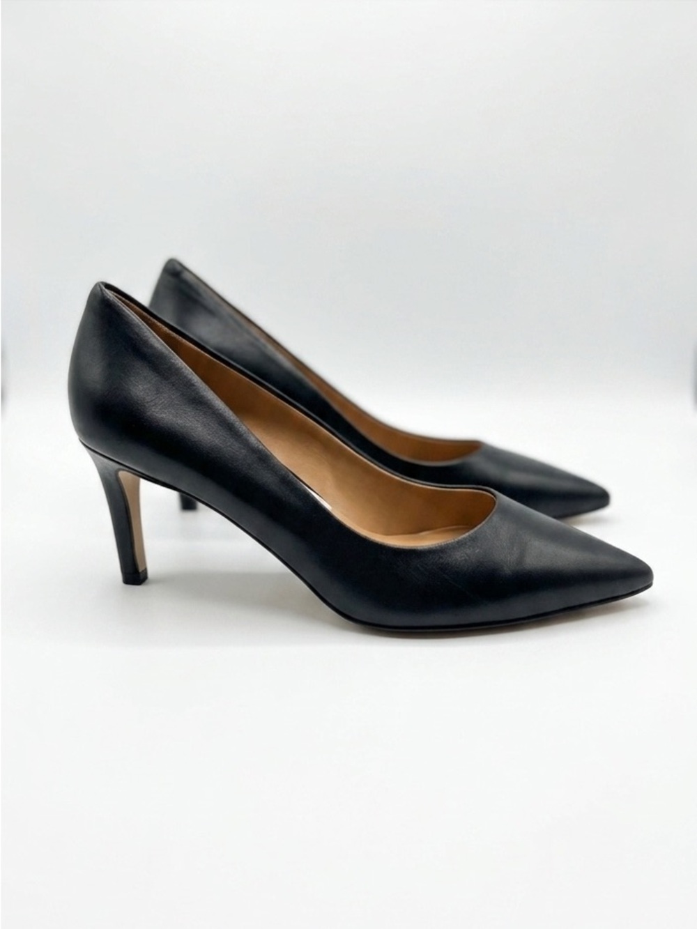 Bruno Magli Black Leather Tara Pointed Toe Pumps Heels NWT Size 6